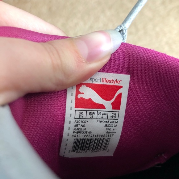 pumas - Picture 5 of 5